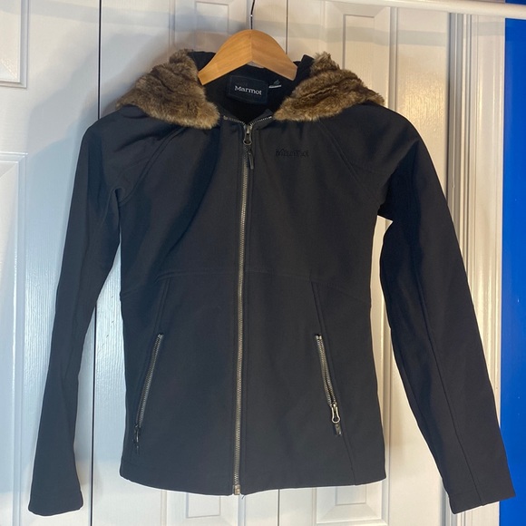 Marmot Furlong Faux Fur Hooded Jacket - Picture 2 of 7